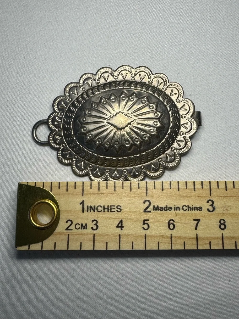 Vintage Silver Tone Southwestern Scalloped Oval Concho Belt Link Hardware Patina
